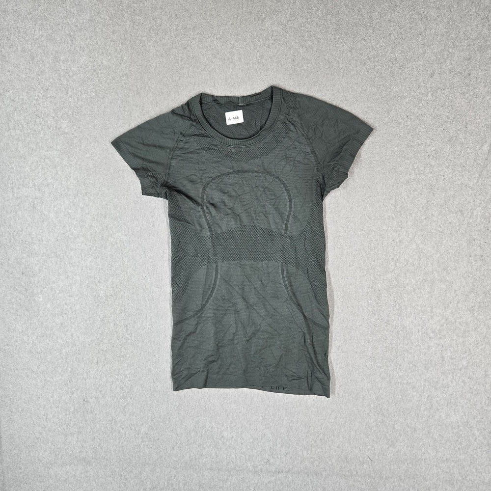 Lululemon Women Shirt 6 Dark Green Activewear Swiftly Tech Logo Short Sleeve